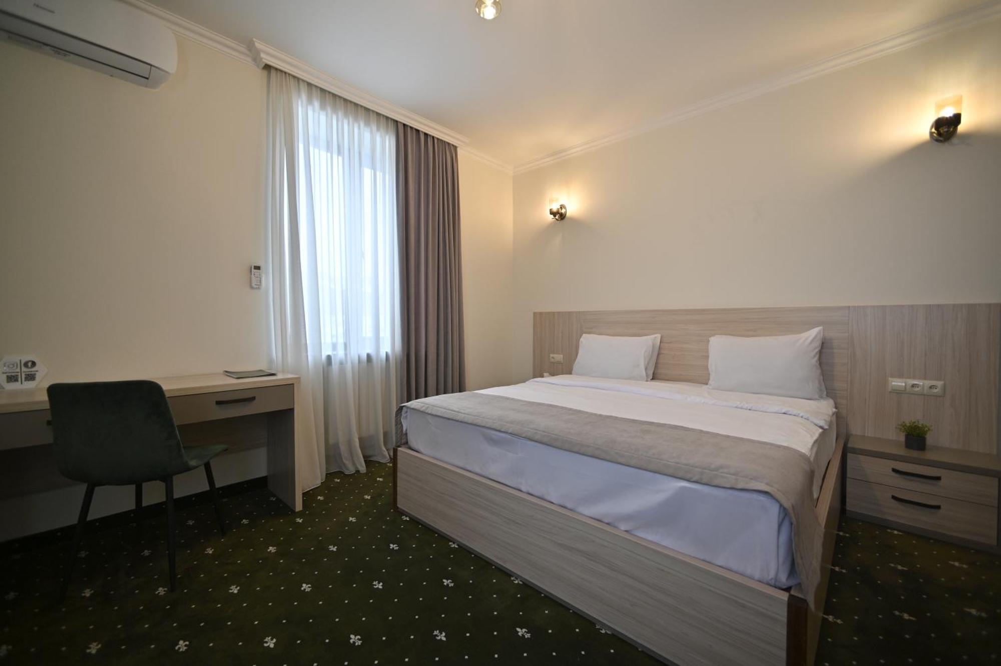 Colette Hotel Erivan Exterior foto